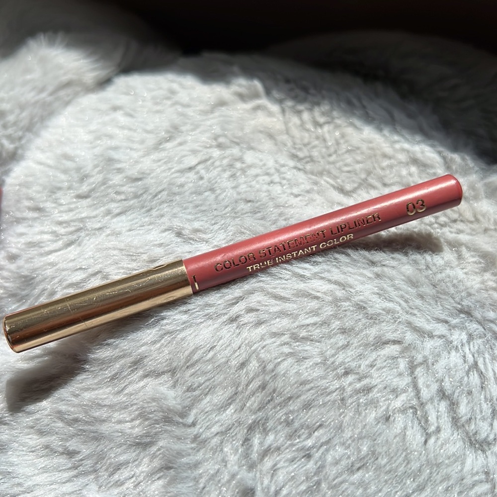 Pink lip makeup bundle - Picture 3 of 8